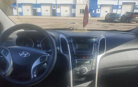 Hyundai i30 II рестайлинг, 2013 год, 750 000 рублей, 5 фотография