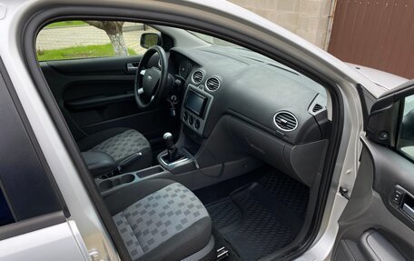 Ford Focus II рестайлинг, 2007 год, 460 000 рублей, 19 фотография