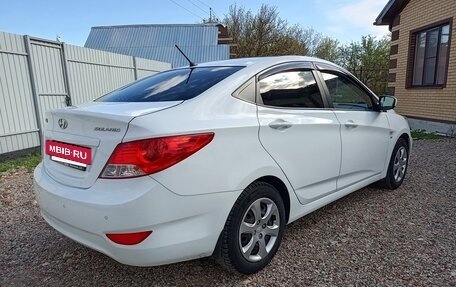 Hyundai Solaris II рестайлинг, 2013 год, 910 000 рублей, 3 фотография