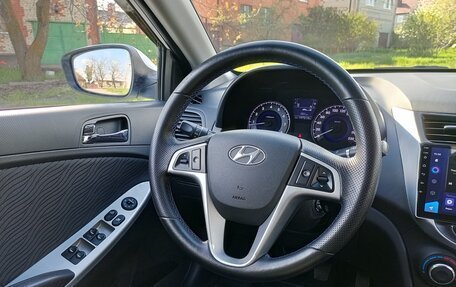 Hyundai Solaris II рестайлинг, 2013 год, 910 000 рублей, 12 фотография