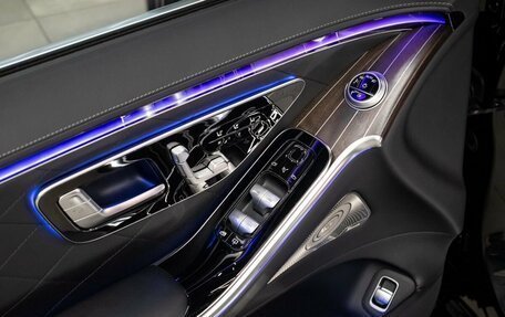 Mercedes-Benz S-Класс, 2023 год, 15 000 000 рублей, 28 фотография