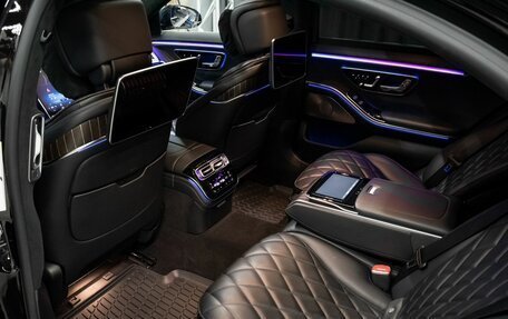 Mercedes-Benz S-Класс, 2023 год, 15 000 000 рублей, 36 фотография