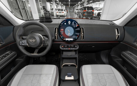 MINI Countryman, 2024 год, 5 850 000 рублей, 8 фотография
