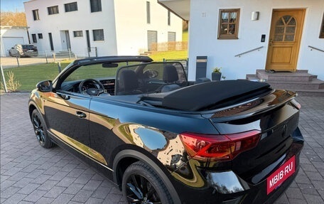 Volkswagen T-Roc I, 2023 год, 3 286 061 рублей, 5 фотография