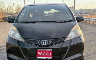 Honda Fit III, 2013 год, 840 000 рублей, 1 фотография