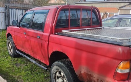 Mitsubishi L200 III рестайлинг, 1999 год, 300 000 рублей, 7 фотография