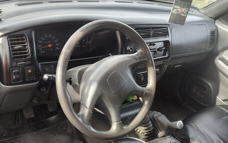 Mitsubishi L200 III рестайлинг, 1999 год, 300 000 рублей, 5 фотография