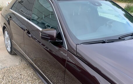 Mercedes-Benz E-Класс, 2011 год, 1 900 000 рублей, 4 фотография