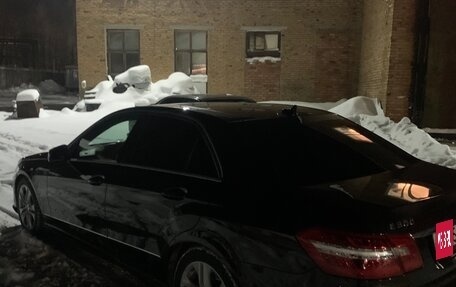 Mercedes-Benz E-Класс, 2011 год, 1 900 000 рублей, 24 фотография