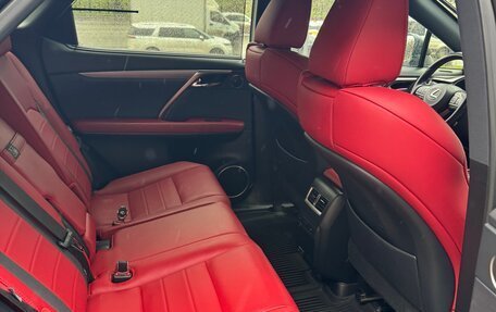 Lexus RX IV рестайлинг, 2021 год, 6 100 000 рублей, 13 фотография