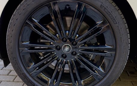 Land Rover Range Rover IV рестайлинг, 2025 год, 26 900 000 рублей, 7 фотография