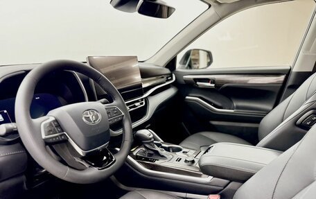 Toyota Highlander, 2026 год, 5 790 000 рублей, 11 фотография