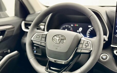 Toyota Highlander, 2026 год, 5 790 000 рублей, 19 фотография