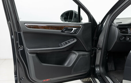 Porsche Macan I рестайлинг, 2019 год, 4 190 000 рублей, 8 фотография