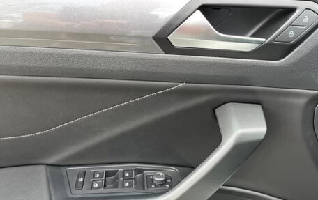 Volkswagen T-Roc I, 2023 год, 2 237 861 рублей, 10 фотография