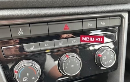 Volkswagen T-Roc I, 2023 год, 2 237 861 рублей, 14 фотография