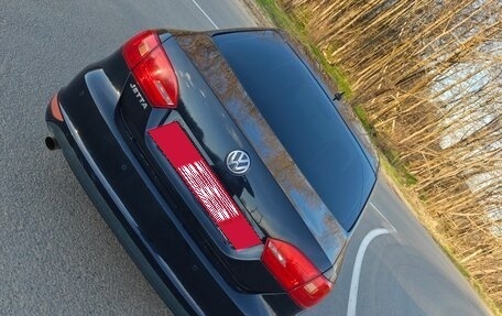 Volkswagen Jetta VI, 2012 год, 849 000 рублей, 3 фотография