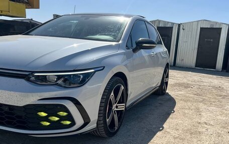 Volkswagen Golf VIII, 2022 год, 2 070 000 рублей, 15 фотография