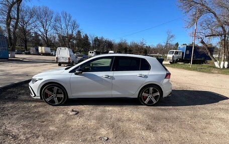 Volkswagen Golf VIII, 2022 год, 2 070 000 рублей, 12 фотография