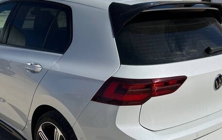 Volkswagen Golf VIII, 2022 год, 2 070 000 рублей, 28 фотография