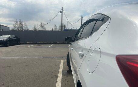 Hyundai Elantra VI рестайлинг, 2017 год, 1 070 000 рублей, 10 фотография