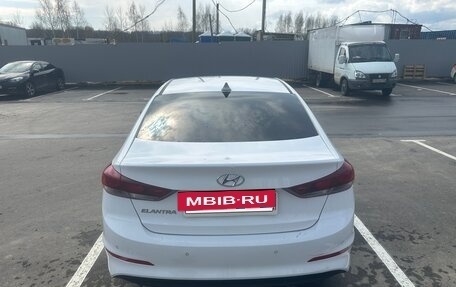 Hyundai Elantra VI рестайлинг, 2017 год, 1 070 000 рублей, 7 фотография