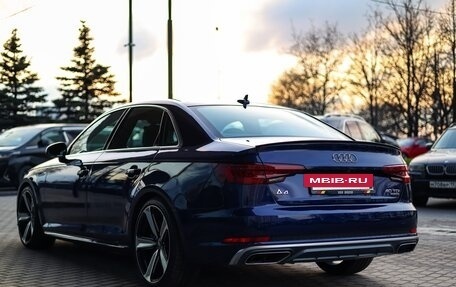 Audi A4, 2018 год, 3 400 000 рублей, 4 фотография