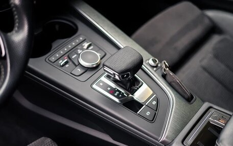 Audi A4, 2018 год, 3 400 000 рублей, 15 фотография