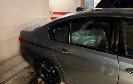 BMW 5 серия, 2018 год, 3 850 000 рублей, 14 фотография