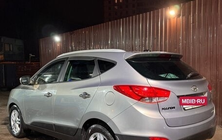 Hyundai ix35 I рестайлинг, 2010 год, 1 350 000 рублей, 2 фотография