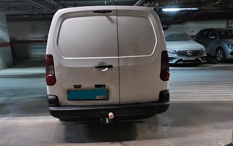 Peugeot Partner II рестайлинг 2, 2013 год, 680 000 рублей, 4 фотография