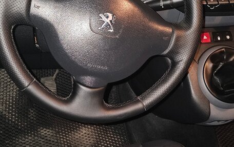 Peugeot Partner II рестайлинг 2, 2013 год, 680 000 рублей, 7 фотография