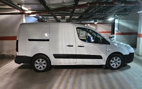 Peugeot Partner II рестайлинг 2, 2013 год, 680 000 рублей, 6 фотография