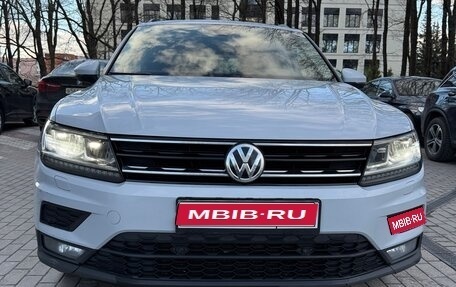 Volkswagen Tiguan II, 2019 год, 2 300 000 рублей, 1 фотография