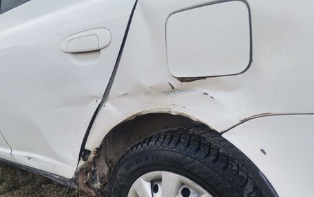 Toyota Platz, 2001 год, 265 000 рублей, 8 фотография