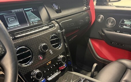 Rolls-Royce Cullinan, 2022 год, 40 490 000 рублей, 8 фотография