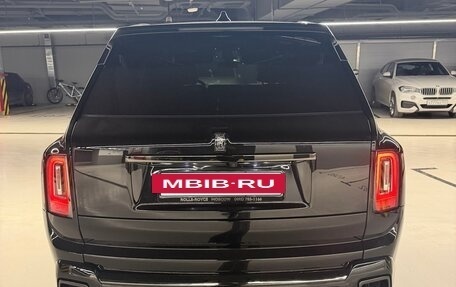 Rolls-Royce Cullinan, 2022 год, 40 490 000 рублей, 5 фотография