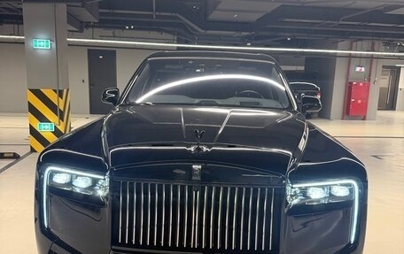 Rolls-Royce Cullinan, 2022 год, 40 490 000 рублей, 2 фотография