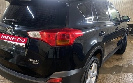 Toyota RAV4, 2013 год, 1 900 000 рублей, 7 фотография