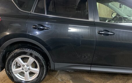 Toyota RAV4, 2013 год, 1 900 000 рублей, 14 фотография