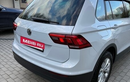 Volkswagen Tiguan II, 2019 год, 2 300 000 рублей, 6 фотография