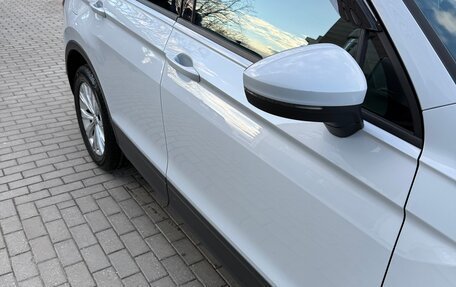 Volkswagen Tiguan II, 2019 год, 2 300 000 рублей, 8 фотография