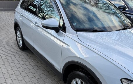 Volkswagen Tiguan II, 2019 год, 2 300 000 рублей, 9 фотография