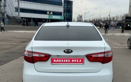 KIA Rio III рестайлинг, 2013 год, 595 000 рублей, 5 фотография