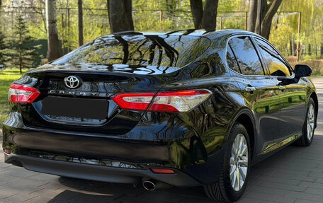 Toyota Camry, 2018 год, 1 520 000 рублей, 13 фотография