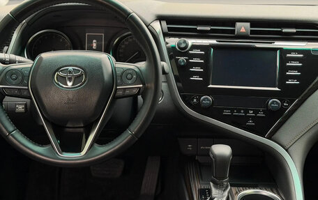 Toyota Camry, 2018 год, 1 520 000 рублей, 22 фотография