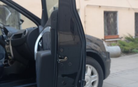 Renault Logan I, 2011 год, 395 000 рублей, 7 фотография