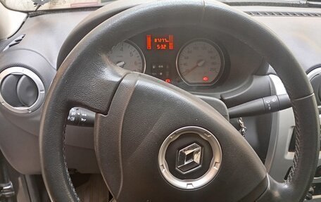 Renault Logan I, 2011 год, 395 000 рублей, 17 фотография