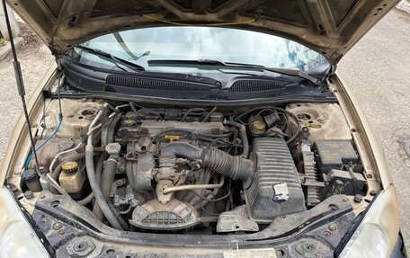 Dodge Stratus II, 2001 год, 285 000 рублей, 20 фотография