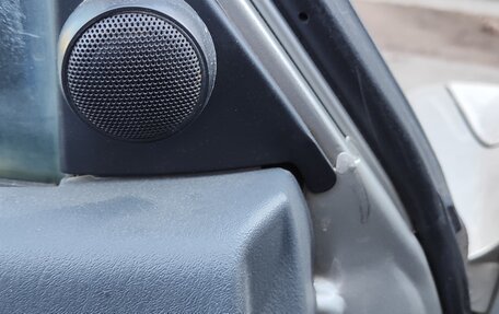 Mitsubishi L200 III рестайлинг, 2006 год, 780 000 рублей, 24 фотография